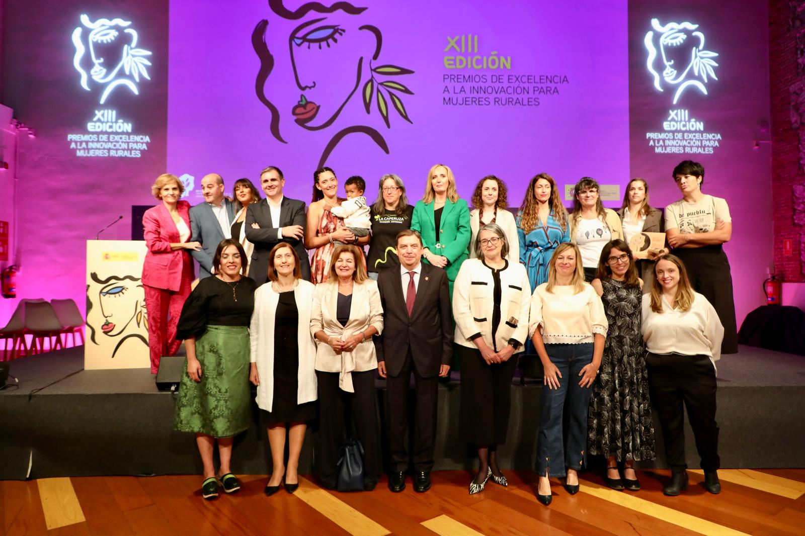Premios de excelencia a la innovación para mujeres rurales